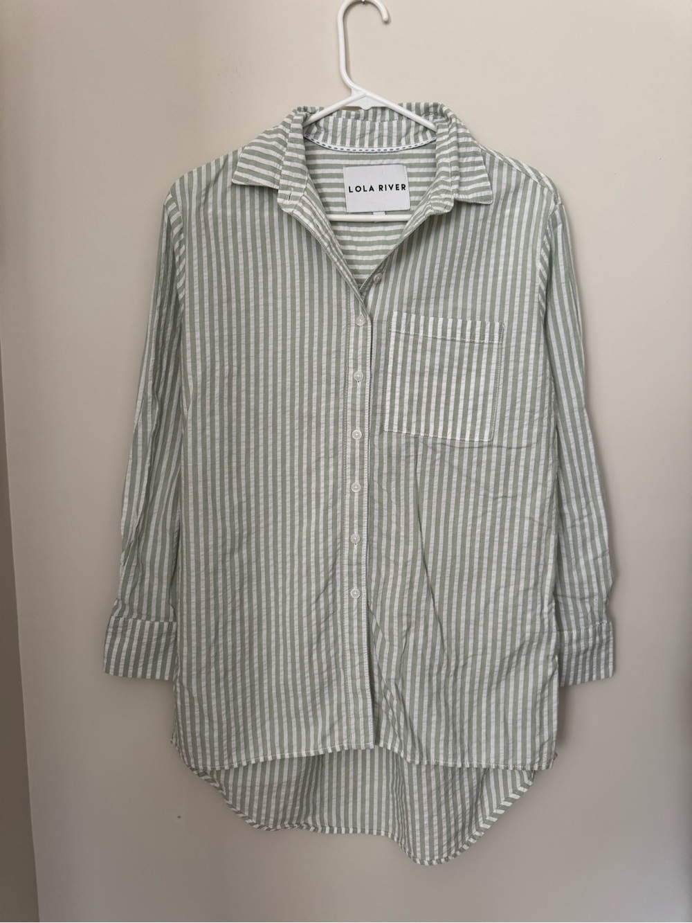 LOLA RIVER Striped Seersucker Button Down